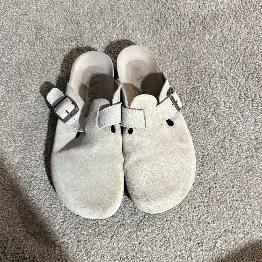 VRS size 38 Tan Slip-On clogs made is Spain